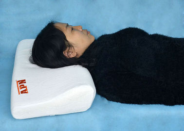 Customized Logo White Wavy Pillow For Sleepless People / Cervical Spondylosis