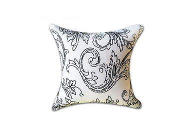 Home Textiles Memory Foam Back Cushion Decorative Couch Pillows Black and White